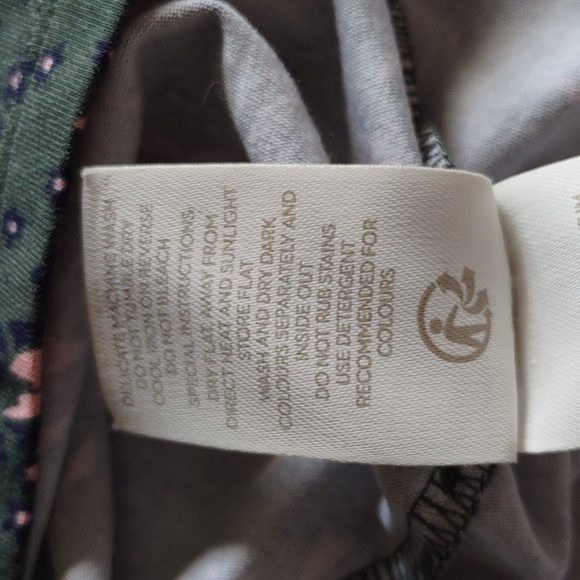 Boden US 14R Posie Jersey Dress Pine Tree Autumn Leaves - Picture 15 of 15